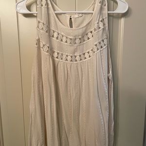 Plus size Maurices off white sleeveless top